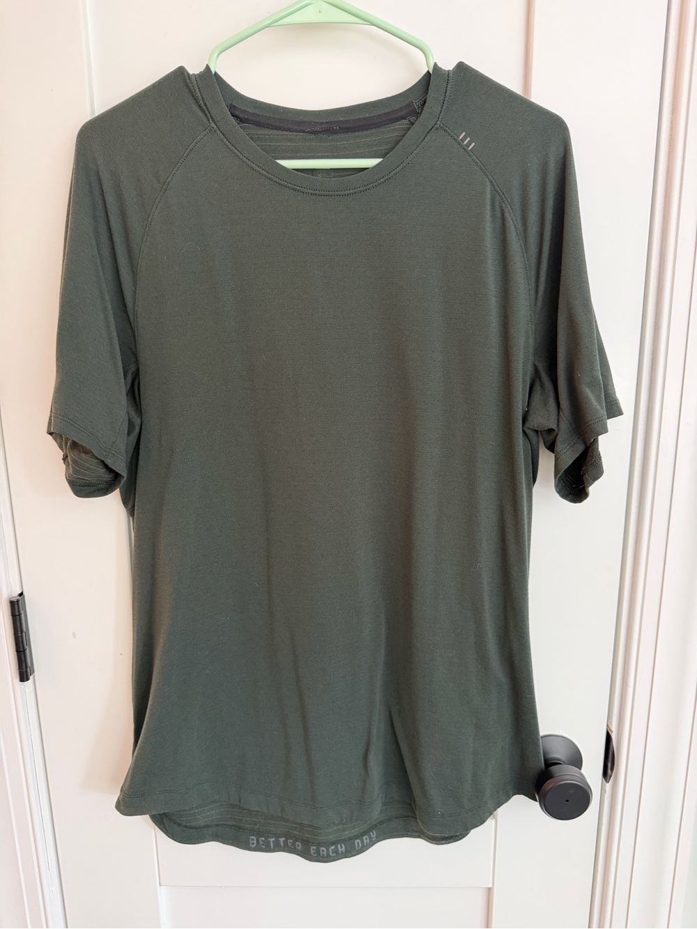lululemon Metal Vent Men's Short Sleeve Shirt - Dark Green